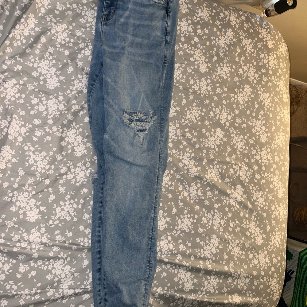 American Eagle Ripped Jeans